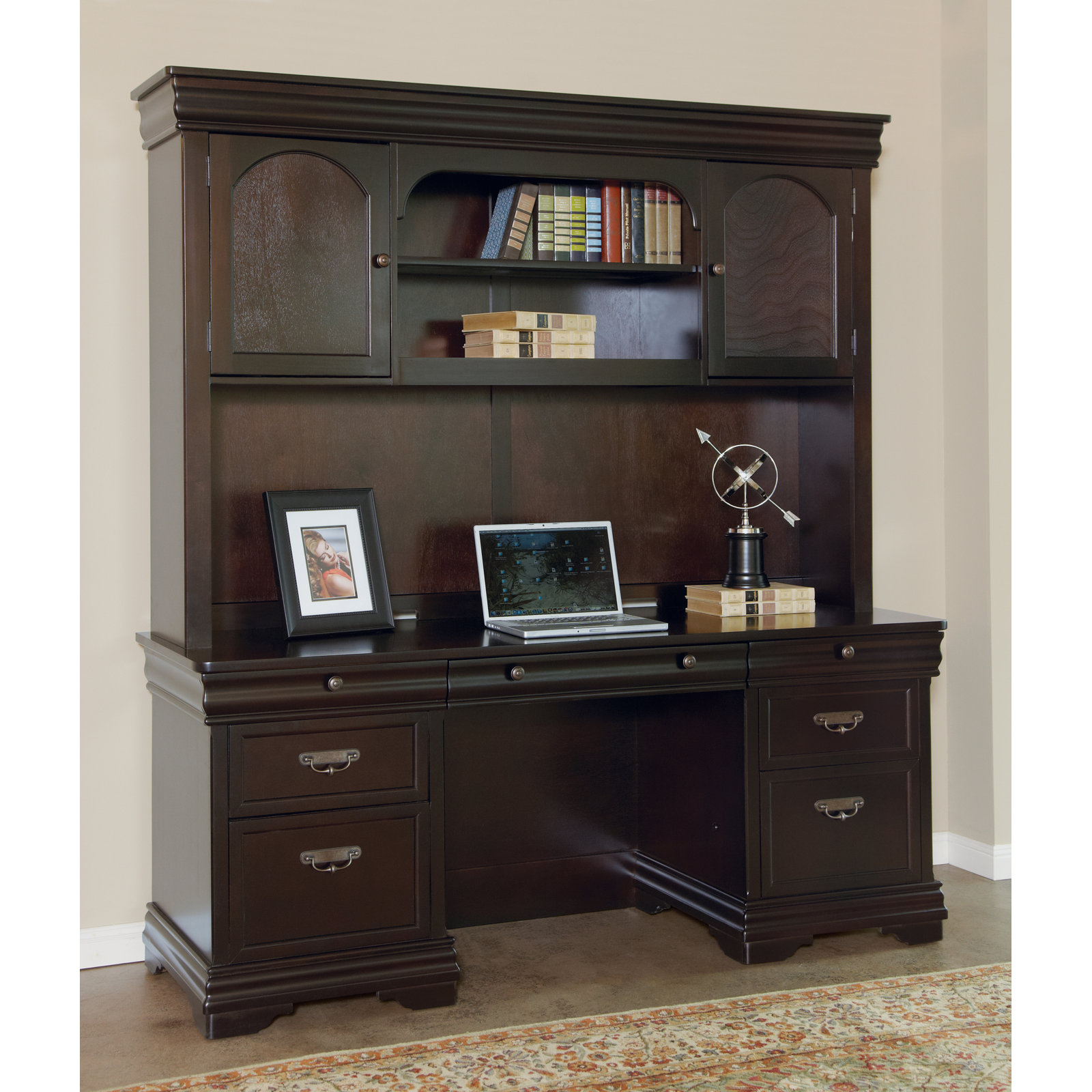 Executive Desk, 30" H x 72" W x 36" D