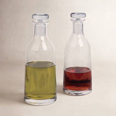 Oneida Glass Oil & Vinegar Cruet Set