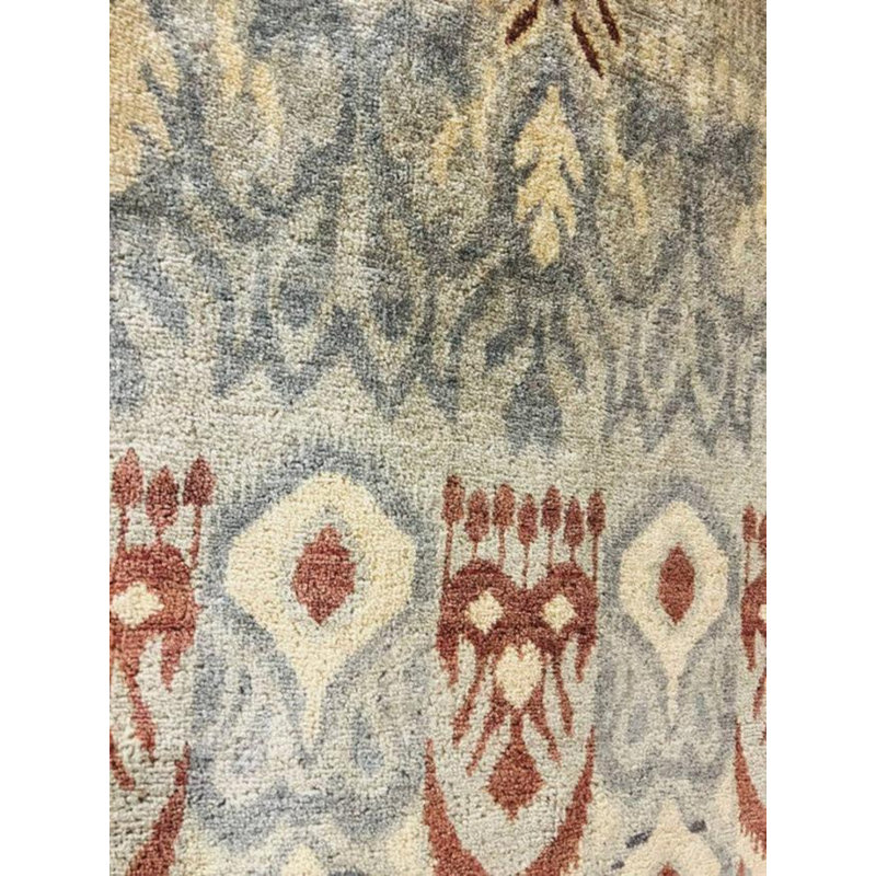 Geometric Area Rug in Beige