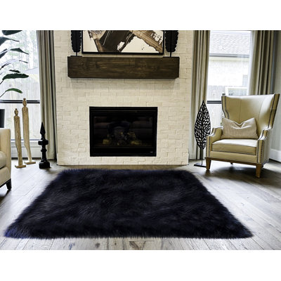 Mar Vista Faux Sheepskin Indoor Rug