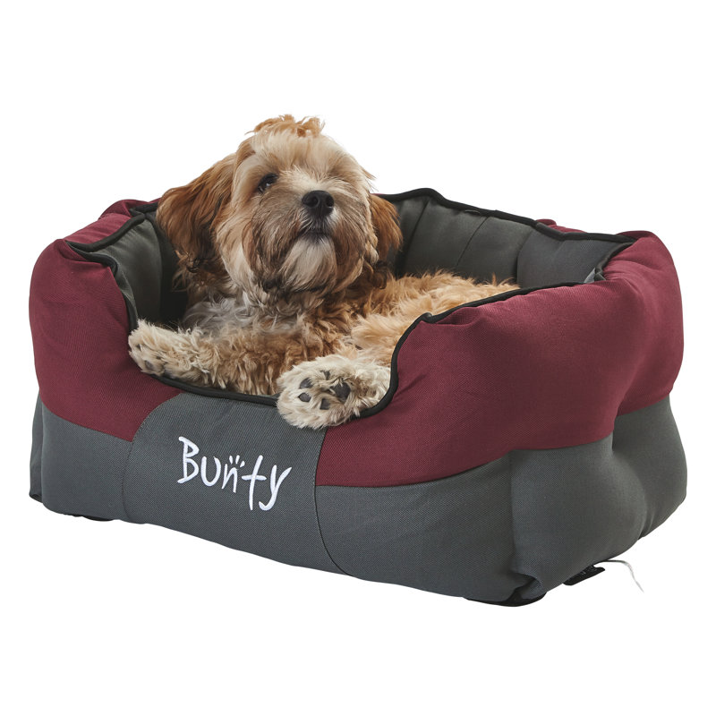 Levesque Polyester Pet Bed, Red, 25cm H x 50cm W x 40cm D