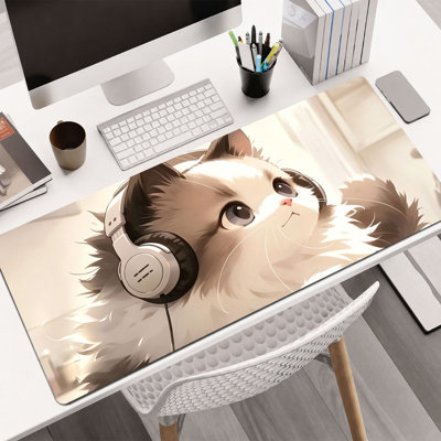  Tapis de souris en caoutchouc, surface en microfibre lisse, base antidérapante, tapis de souris décoratif à bord arrondi pour le bureau et les jeux, 17 po x 47 po, casque pour chat crème