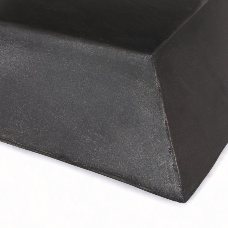 Table d'appoint d'extérieur en béton léger