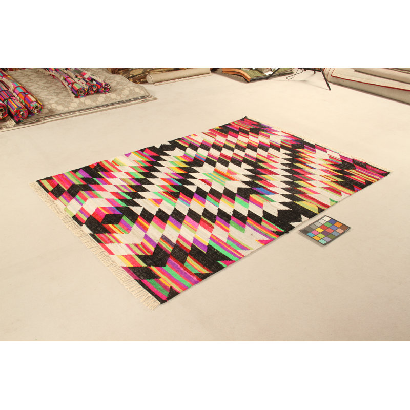 Abstract Hand Woven Area Rug, Rectangle 140 x 201cm