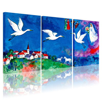 Ensemble de 3 tableaux sur toile représentant un village féerique et des cygnes