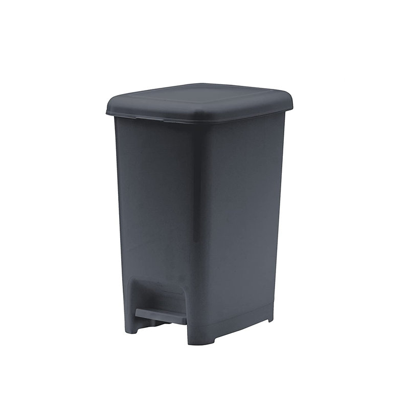 10.5 Gallon Step On Trash Can