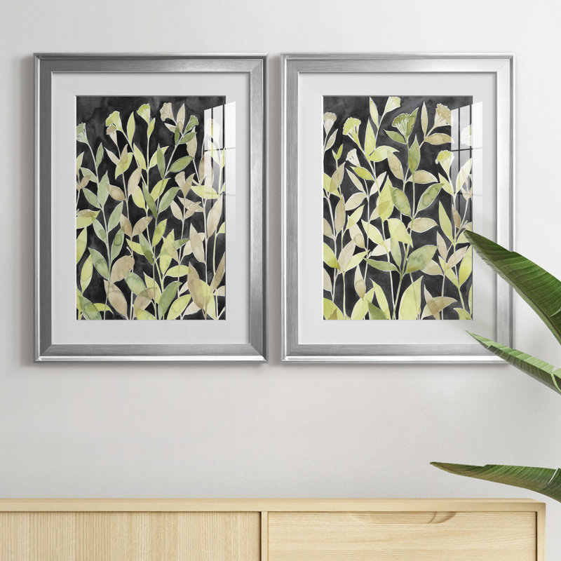 Encre «Blooming Night I», reproduction encadrée de qualité supérieure - prête à être accrochée, H 36,5 po x l 53 po x P 1 po