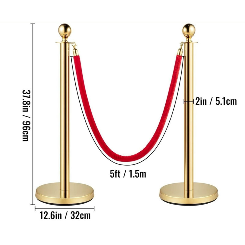 Paquet de 4 chandeliers en acier inoxydable doré avec dessus à boule - Barrière de contrôle des foules en corde de velours rouge de 5 pi pour une exposition de théâtre de fête de mariage