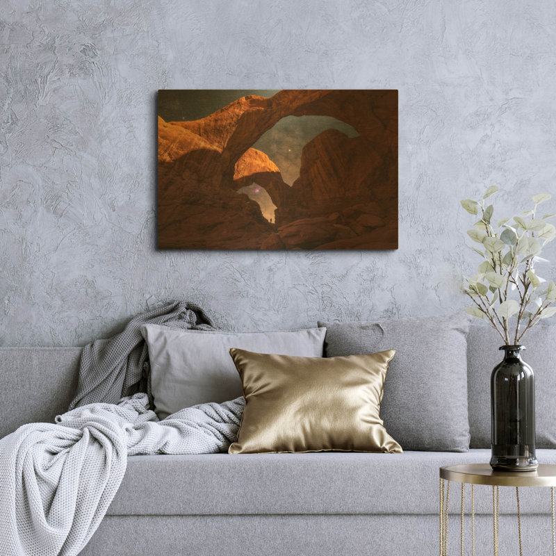«Explore the Night» par Darren, art mural en métal doré blanc, 36 po x 24 po, 36 po x 24 po