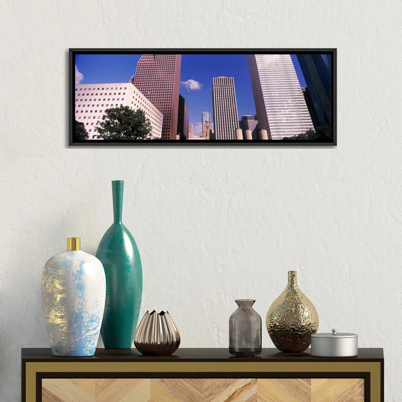 Houston, Texas par Panoramic Images - Reproduction de giclée sur toile tendue avec châssis, H 12 po x l 36 po x P 1,5 po