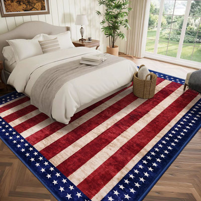 5×7 Vintage Distressed Patriotic Printed Foldable Washable Area Rug, Plush Holiday Decor Floor Mat for Indoor Home Use