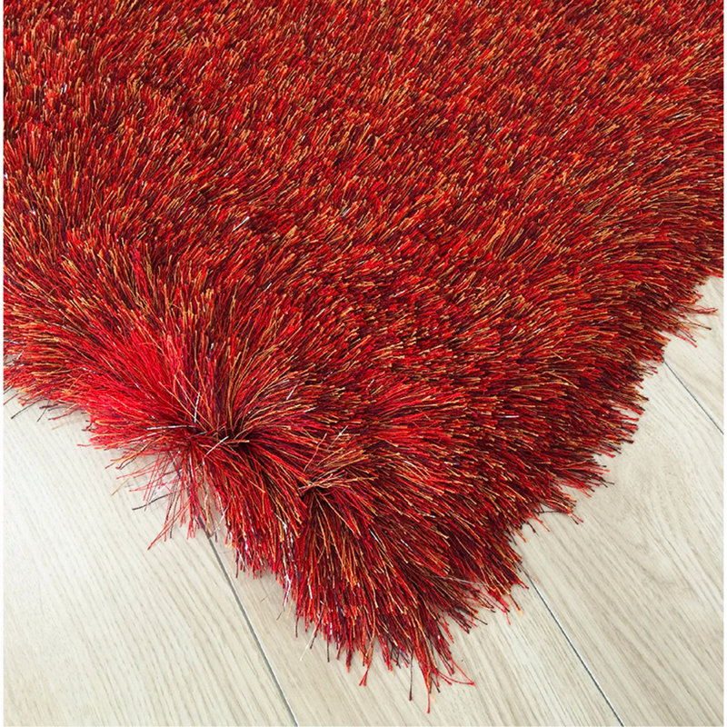 Tapis touffeté à la main