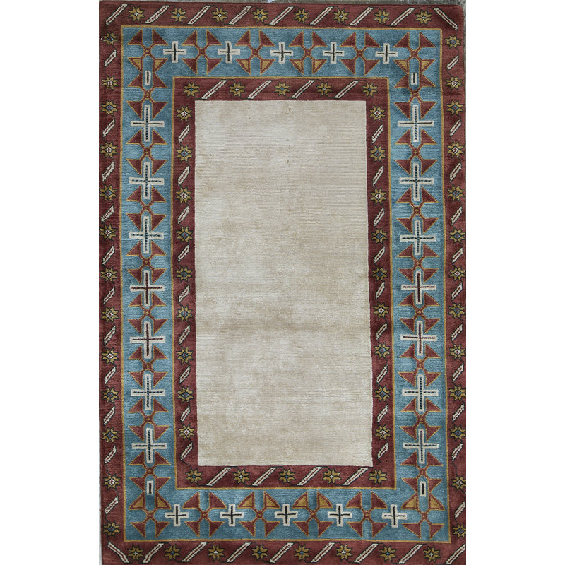 Hand-Knotted High-Quality Beige Area Rug
