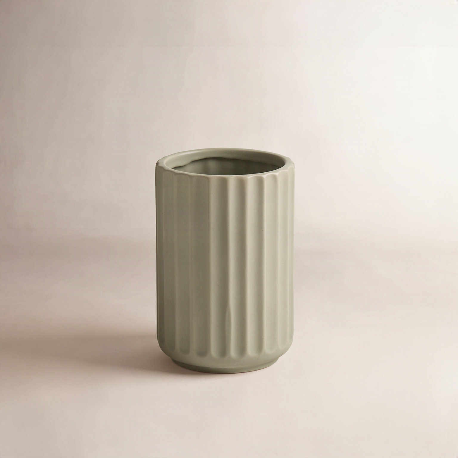 Adrina Table Vase, Green