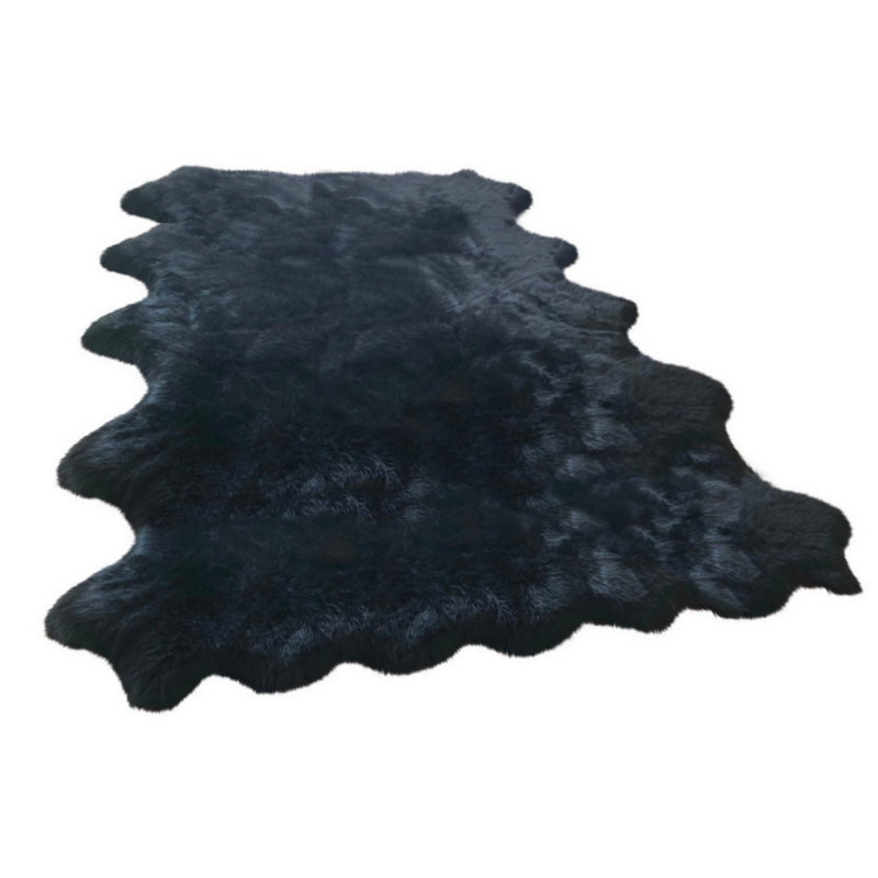 Amaranta Performance Sheepskin Indoor Rug, Novelty 5'5" x 8'6"