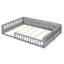 Lit plateforme gris avec garde-corps et coussin, structure en bois confortable - Convient aux décors de chambre à coucher modernes-118035643