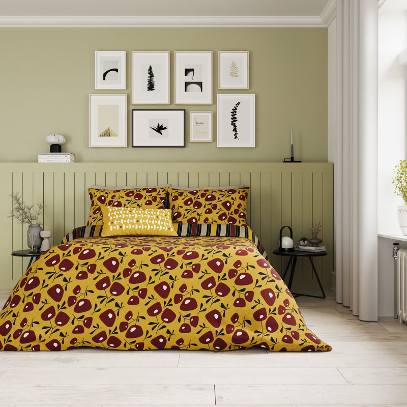 Felix Cushion, Yellow