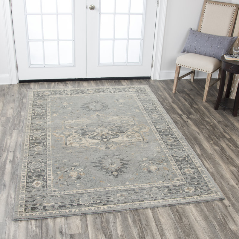 Esmeyer Wool Oriental Indoor Rug, Rectangle 10' x 13'