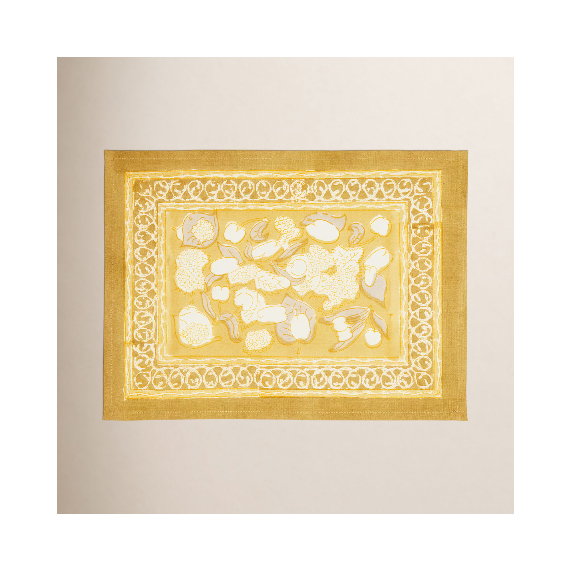 Bryssa 15" W x 18" L Placemat, Mustard/Gray/White