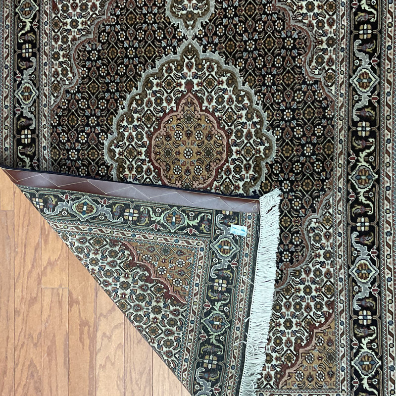 Handmade Tabriz Wool Rug