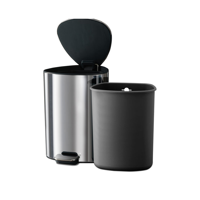 EasyStore 5-liter Pedal Trash Bin, Silver