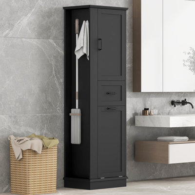 Armoire de rangement 67 po H 67 po
