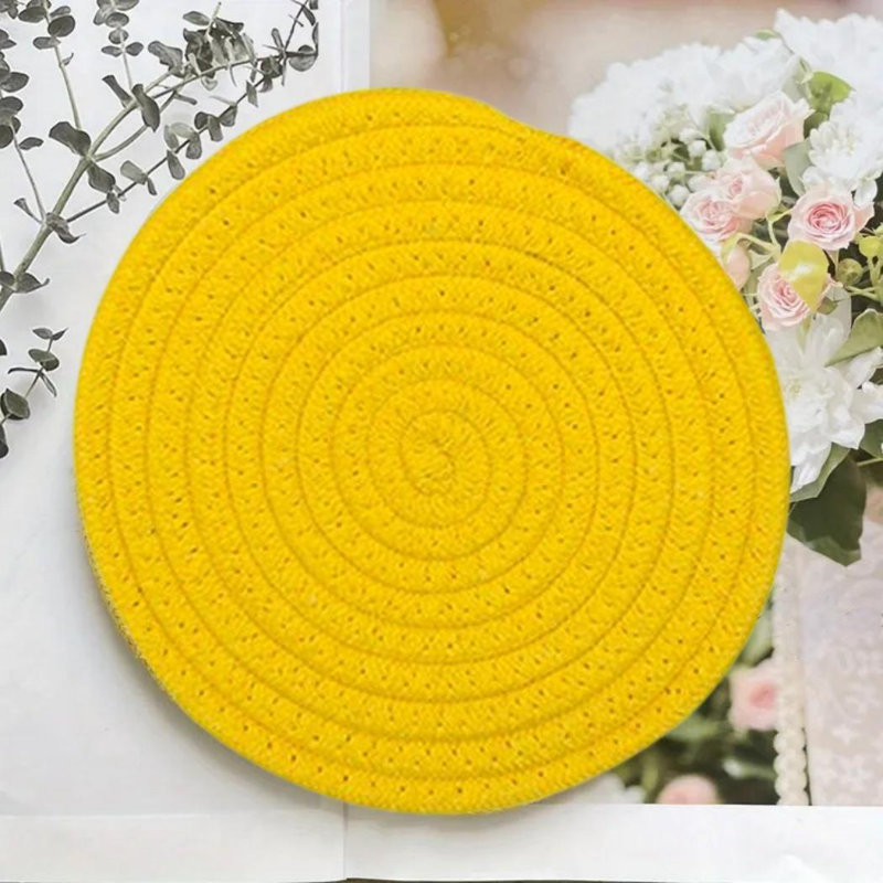 Ensemble de 4 napperons ronds en coton tressé à la main résistant à la chaleur, Jaune