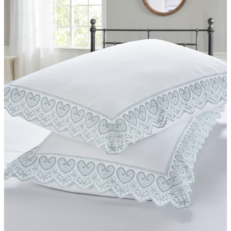 HomeSpace Direct Embroidered Luxury Duvet Cover Set Bedding Set With Pillowcase(s) Evelyn White