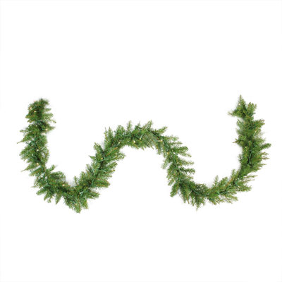 Guirlande de Noël artificielle 9 pi x 10 po avec lumières DEL blanc chaud