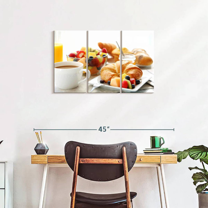  Assiette à déjeuner 'Croissant', H 20 po x l 33 po