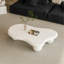 Table basse de 47 pouces en forme de nuage avec 3 pieds sphériques pour le salon, blanc crème-821268258-821268285