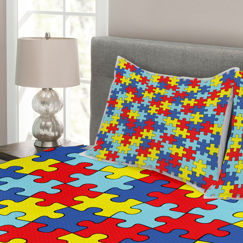 Blue/Yellow/Red 100% Microfibre Bedspread, 220 x 264 cm