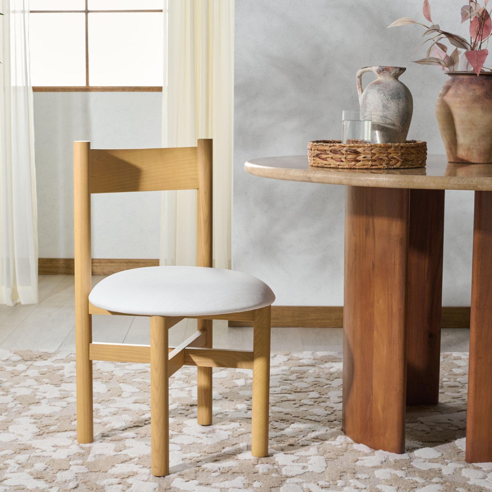 Zoyah Linen Dining Chair