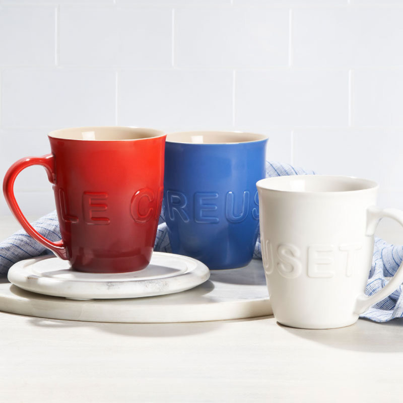 Le Creuset 20Oz. Stoneware XL Logo Mug, White