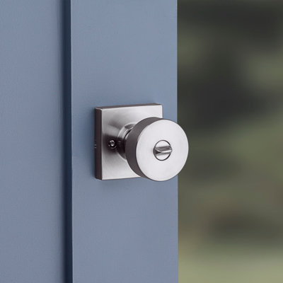 Pismo Keyed Entry Knob featuring SmartKey Security