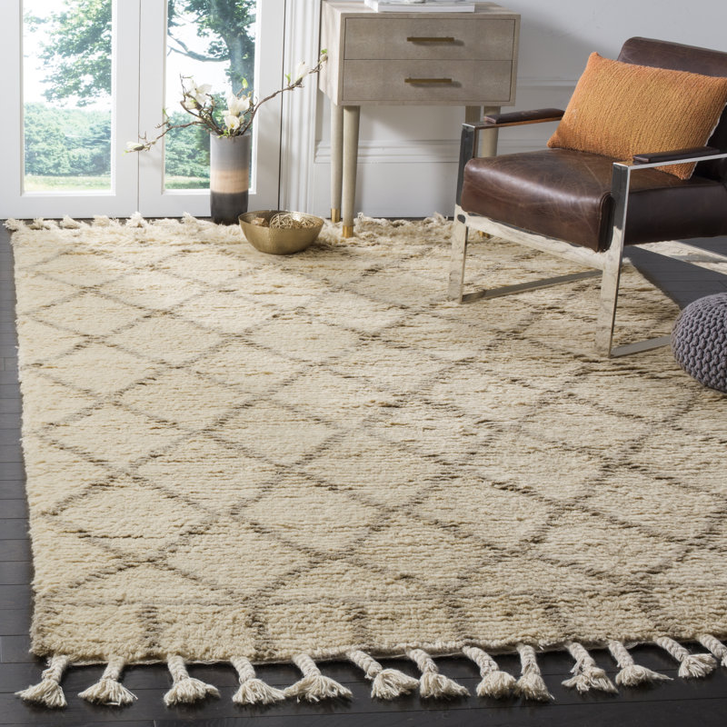 Jalbert Geometric Wool Hand Woven Area Rug, Rectangle 183 x 274 cm