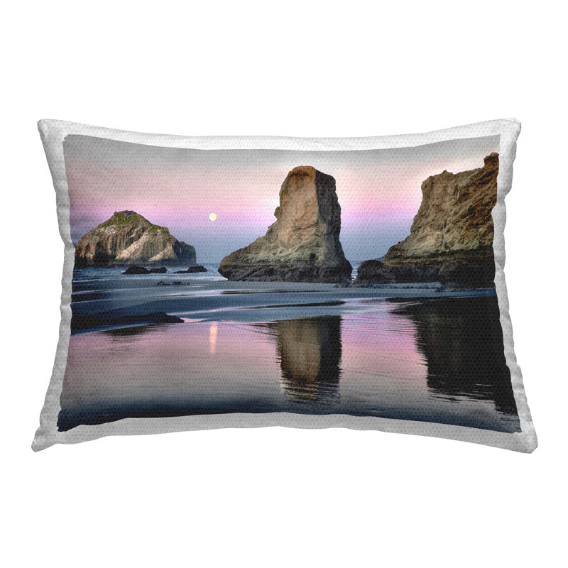 Coussin extérieur Moonlit Beach Cliff