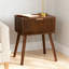 Table de chevet cannelée avec tiroir, table de bout moderne Mid-Century pour chambre à coucher et salon, table d'appoint peu encombrante avec tablette ouverte