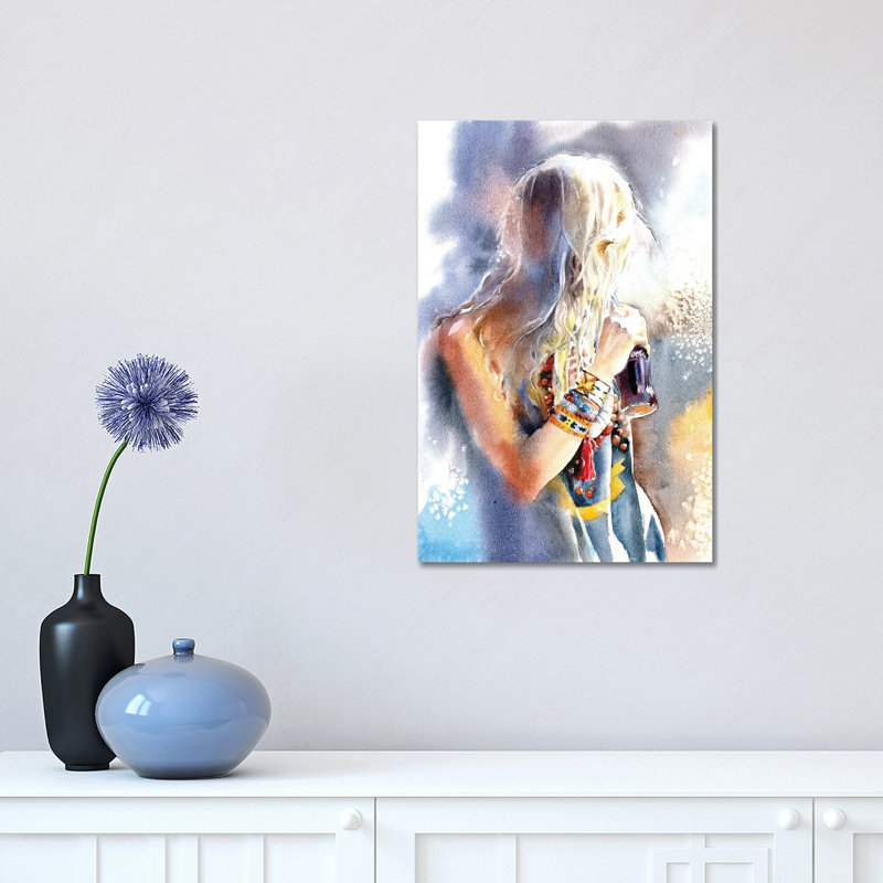 Look Back by Marina Ignatova - Wrapped Canvas Gallery-Wrapped Canvas Giclée, 30.48 cm H x 45.72 cm W