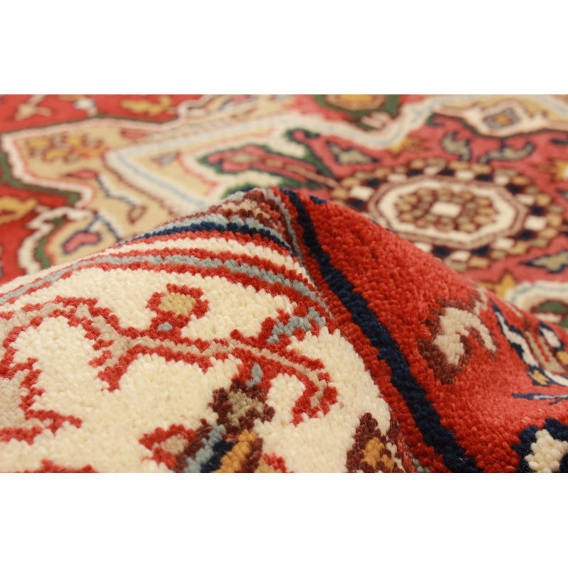 Tapis rouge en laine noué à la main Serapi Heritage 5 pi 1 po x 7 pi 11 po