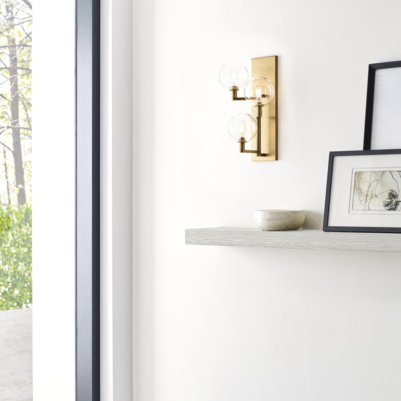 Gambit 3 - Light Armed Sconce, Aged Brass, Yes