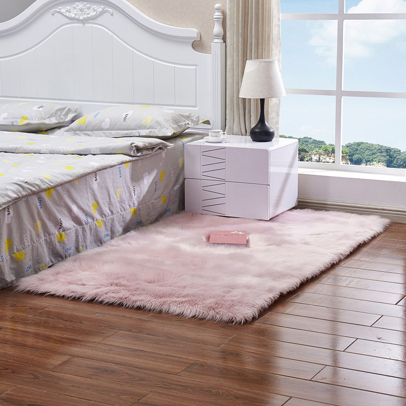 Abstract Machine Tufted Area Rug