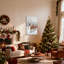 Renne de Noël tirant un traîneau dans la forêt enneigée, ensemble de 3 impressions sur toile-901271935