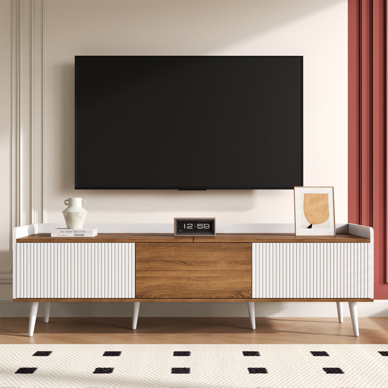 Meuble télé en bois avec portes nervurées pour téléviseur de 65 po ou moins, White