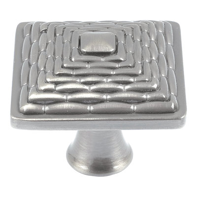 Mandalay 1 1/4" Length Square Knob