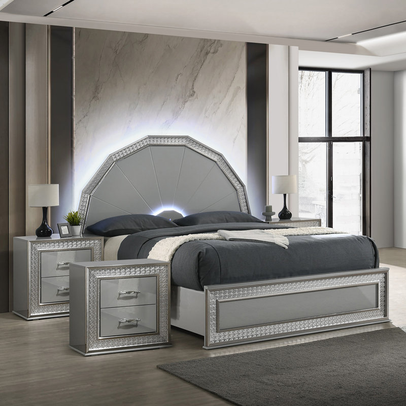 Lanier 3-Piece Bedroom Set