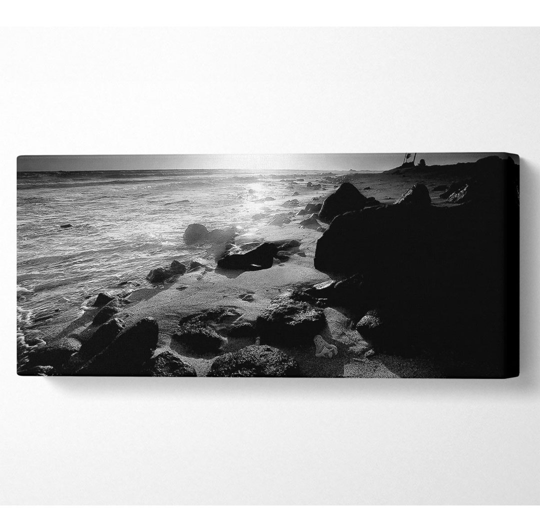 Sun Blaze Ocean B N W - Kunstdrucke auf Segeltuch