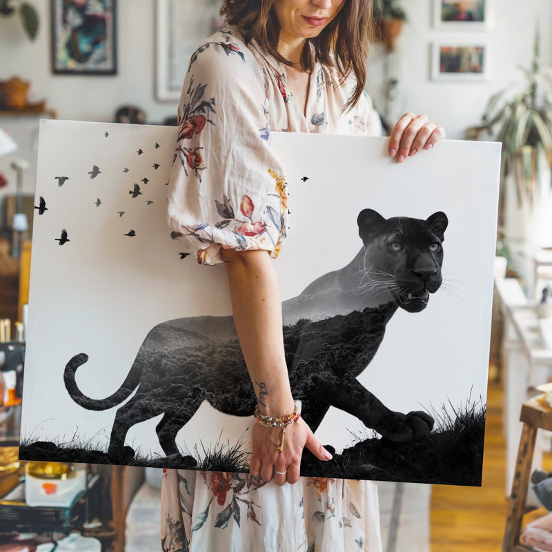 Toile dans une composition saisissante, une grande silhouette de panthère, art mural au premier plan, H 20 po x l 30 po