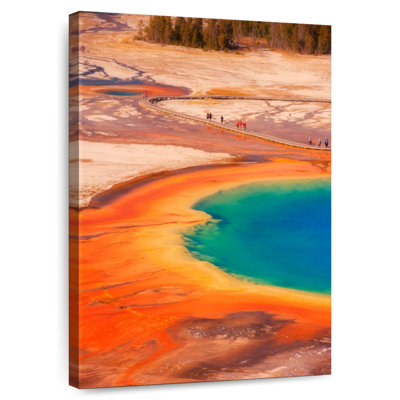 Alvord Iconic Prismatic Spring