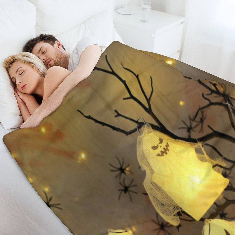 Jeté en flanelle de fantôme Glowing, 60 x 80 po